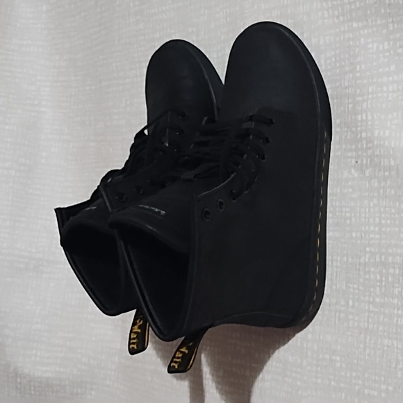 Dr. Martens Sheridan AW004 - Picture 2 of 6